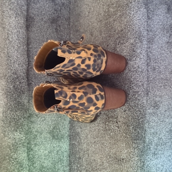 Aqua college leopard suede boots - Picture 5 of 8